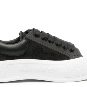 Alexander McQueen Deck Plimsoll Sneakers Zwart-Wit